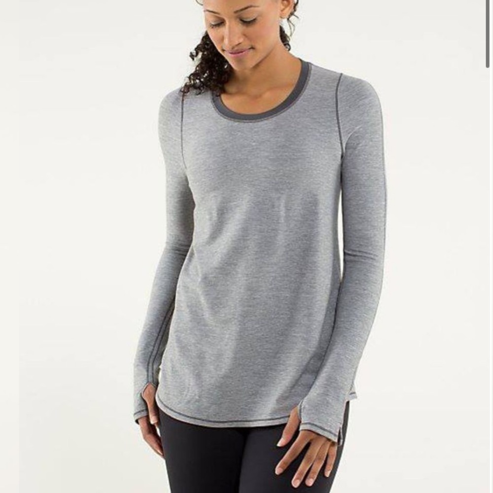 lululemon tuck and flow in heathered soot light